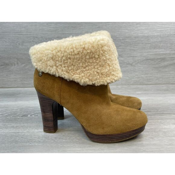 UGG Dandylion Chestnut Women's 7 Brown Bootie Suede Leather Boot Fur Trim - Picture 1 of 11